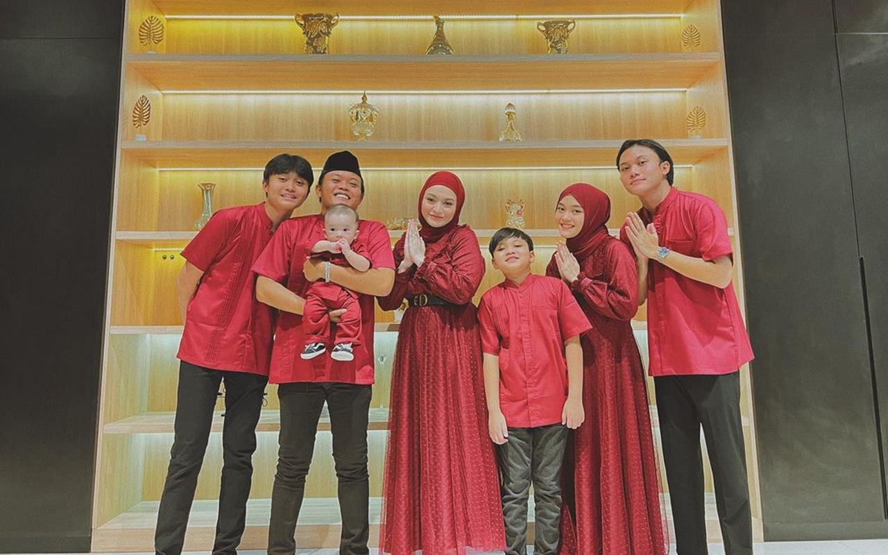 Mata Nathalie Berkaca-kaca Kisahkan Hal Ini Saat Bertemu Iky, Tatapan Pacar Mahalini Tak Kalah Sedih
