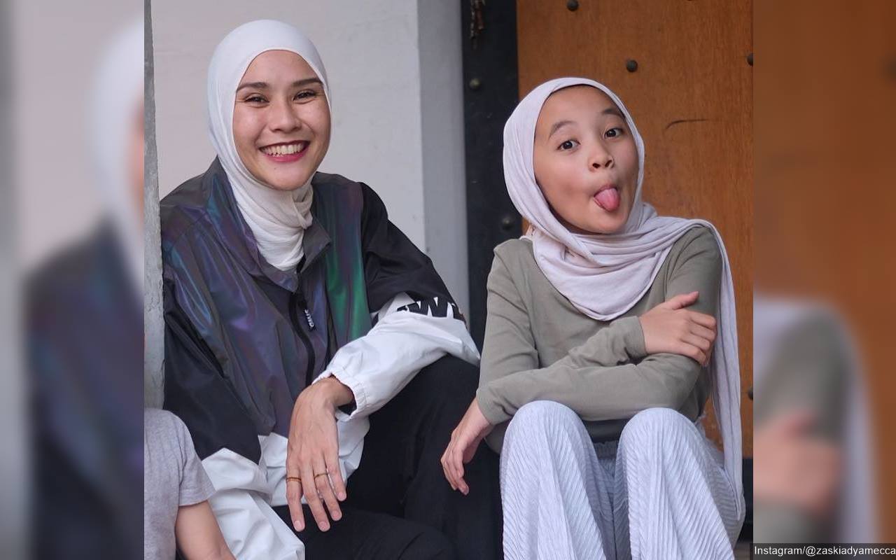 Ogah Jadi Orangtua Otoriter, Zaskia Mecca Ajarkan Sikap Ini ke Sang Putri yang Baru Masuk SMP