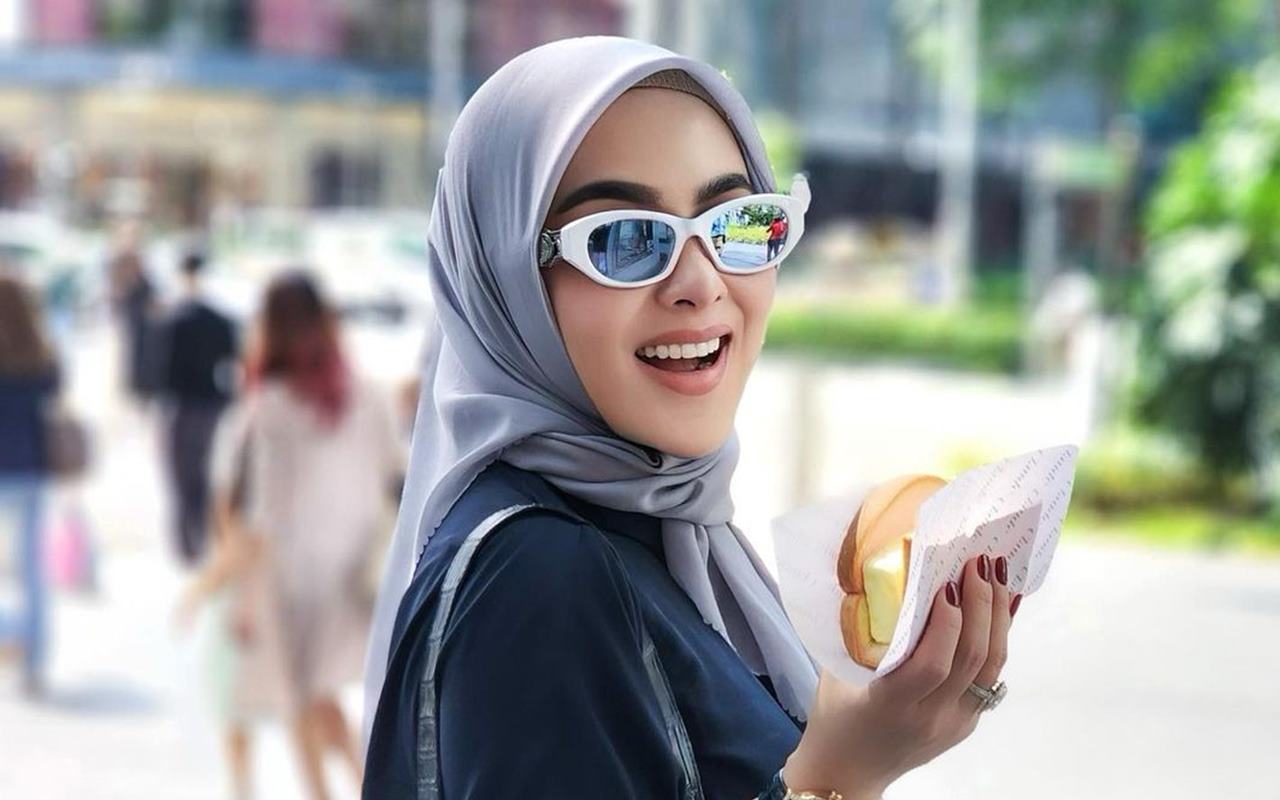 Tampil Beda Dari Biasanya, Syahrini Tetap Aja Kena Julid Gra-gara Hal Ini