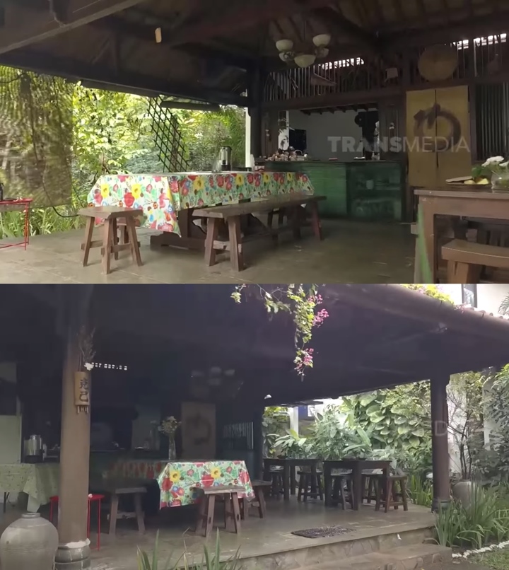 Ruang Makan ala Warung