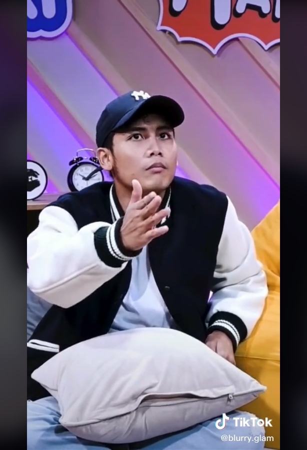 Sayang Istri, Bintang Emon Ungkap Honeymoon ke Jepang dan Siapkan Tiket Konser Penyanyi Ini
