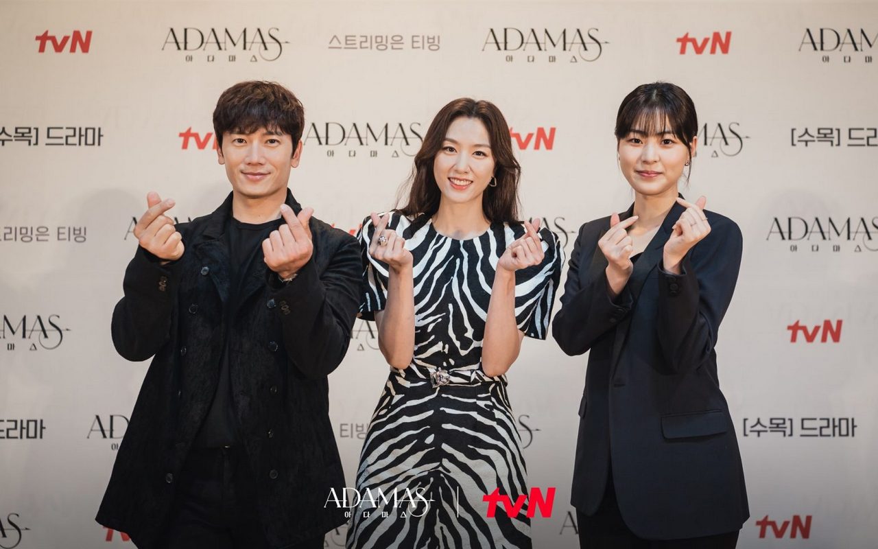 Ji Sung-Seo Ji Hye Cs Beber Karakter, Sutradara Janjikan Cerita Epik Berbagai Genre di 'Adamas'