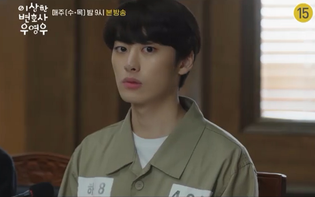 10 Pesona Charming Lee Won Jeong, Terdakwa Kasus Pelecehan Disabilitas 'Extraordinary Attorney Woo'