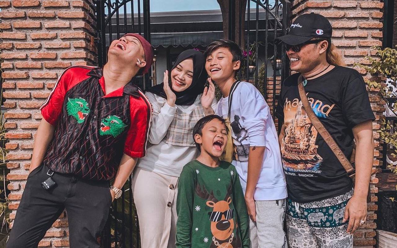 Selama Ini Diam, Sule Akhirnya Tegas Minta Publik Berhenti Hujat Putri Delina: Please Stop Kasihan