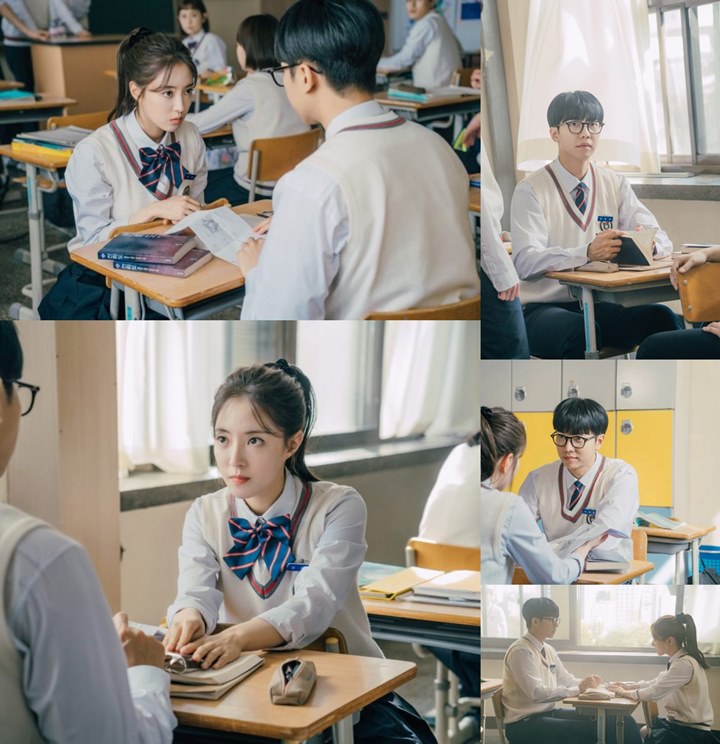 Penampilan Lee Seung Gi-Lee Se Young dalam Balutan Seragam SMA Bikin Tim \'Love by Law\' Terkesan