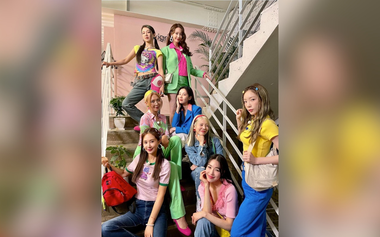 SNSD Rilis Teaser Grup Jelang Comeback 'FOREVER 1', Outfit dan Makeup Bikin Kurang Puas?