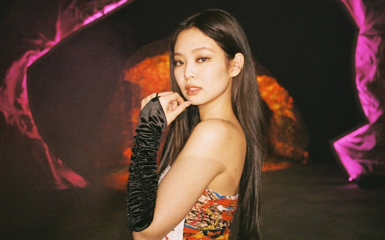 Jennie BLACKPINK Kenakan Dress dari Fans Tiongkok, Begini Reaksi Netizen Korea