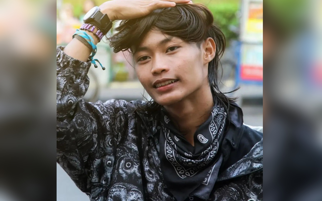 Bonge Kini Gabung Cirle Artis, Ibunda Nyesek Kenang Masa Lalu Dibully-Disiram Pasir