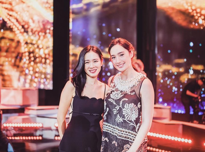 Son Ye Jin dan Tatjana Saphira