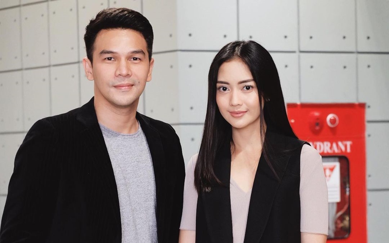 Ririn Dwi Ariyanti Hempas Isu Selingkuh Lewat Pesan Damai, Paman Jonathan Frizzy Sentil Dhena?