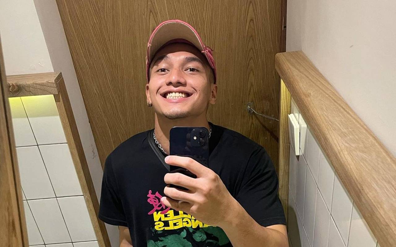 Jadi Aktor Terkenal, Jefri Nichol Ternyata Masih Minder Saat Sanding Bareng Sederet Pria Ini