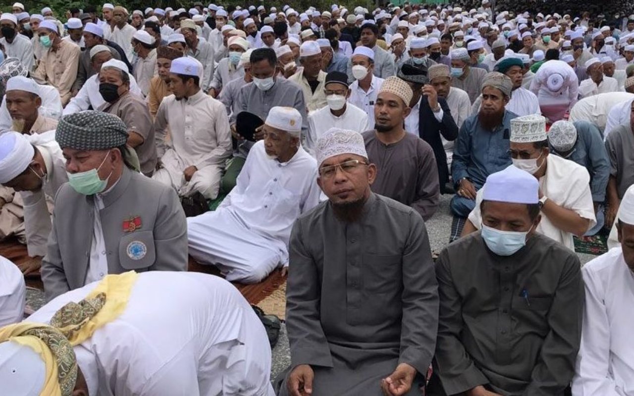 Ribuan Umat Muslim di Thailand Berkumpul Protes Pembangunan Patung Dewi Kuan Im