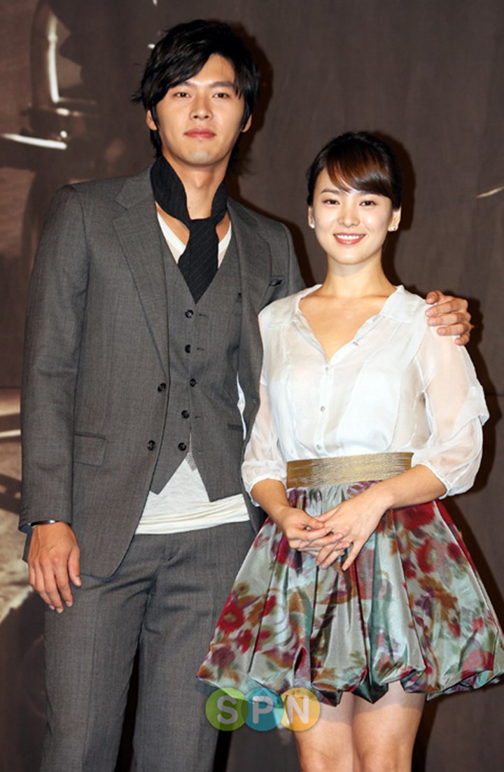 Song Hye Kyo dan Hyun Bin