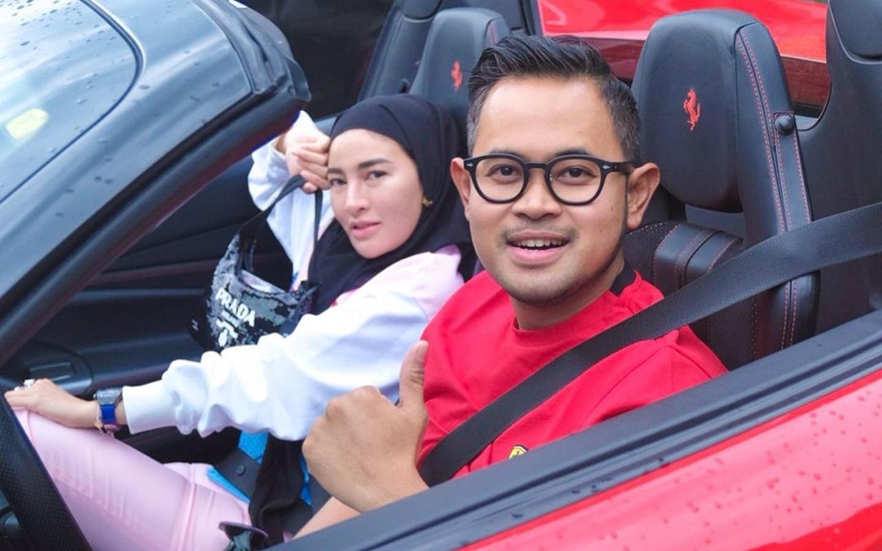 Shandy Purnamasari Pose Cantik Saleha Hempas Isu Lepas Hijab, Gilang 'Juragan 99' Ngode Dukungan?