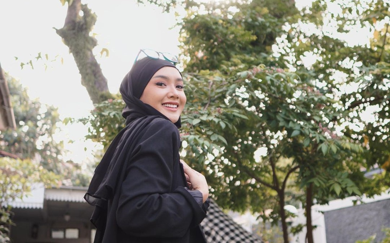 Cita Citata Diduga Mantap Berhijab, Jawab Begini Saat Disentil Masih Pamerkan Kaki