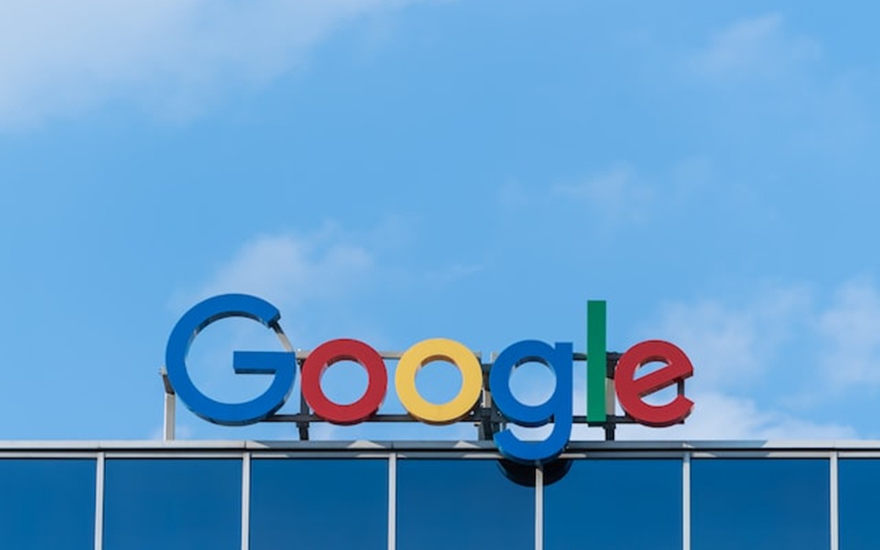 Google Minta Maaf Usai Sempat   Down, Ini Biang Keroknya 