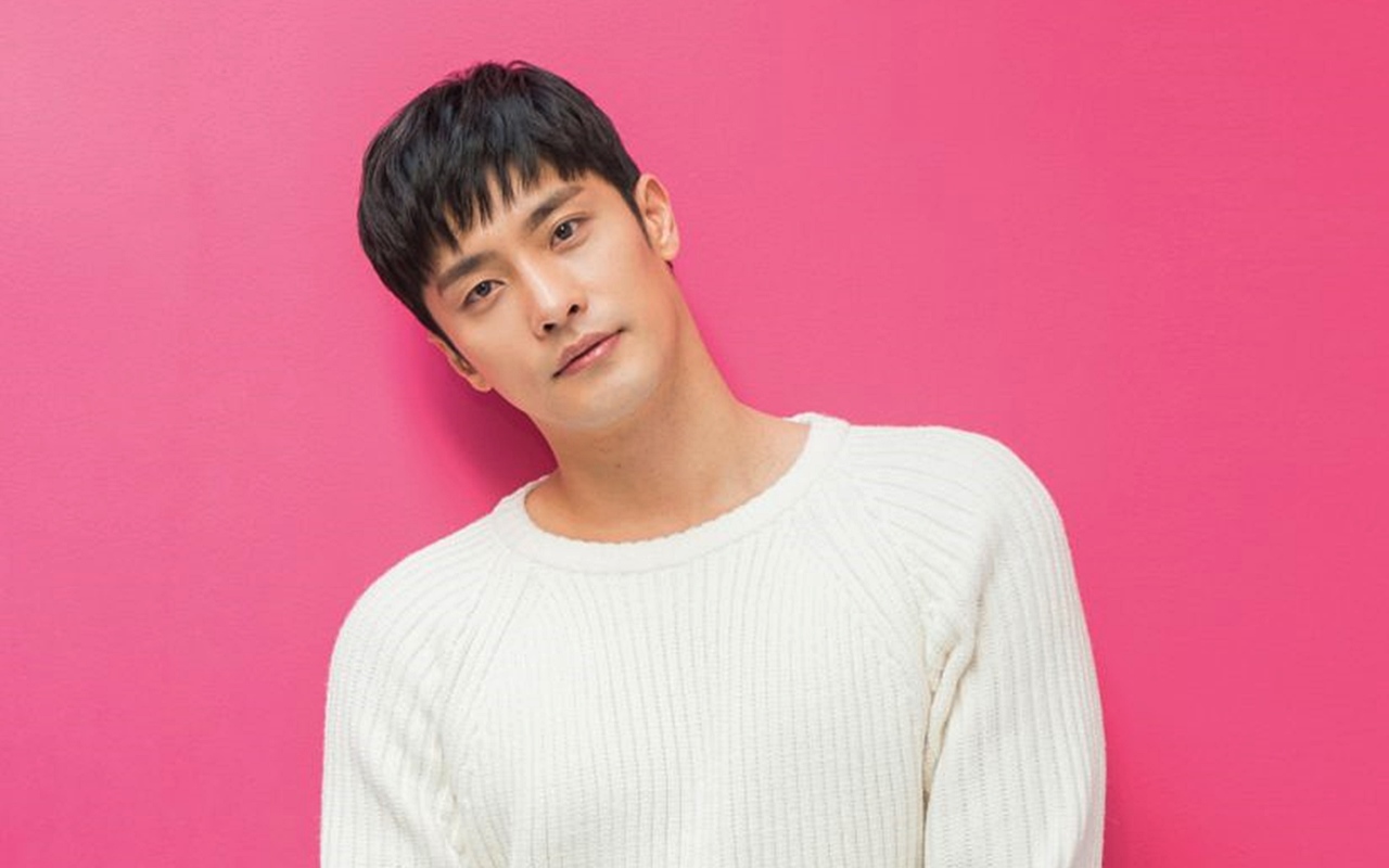 Agensi Buka Suara Soal Perilaku Buruk Sung Hoon di 'Lined Up Restaurants'