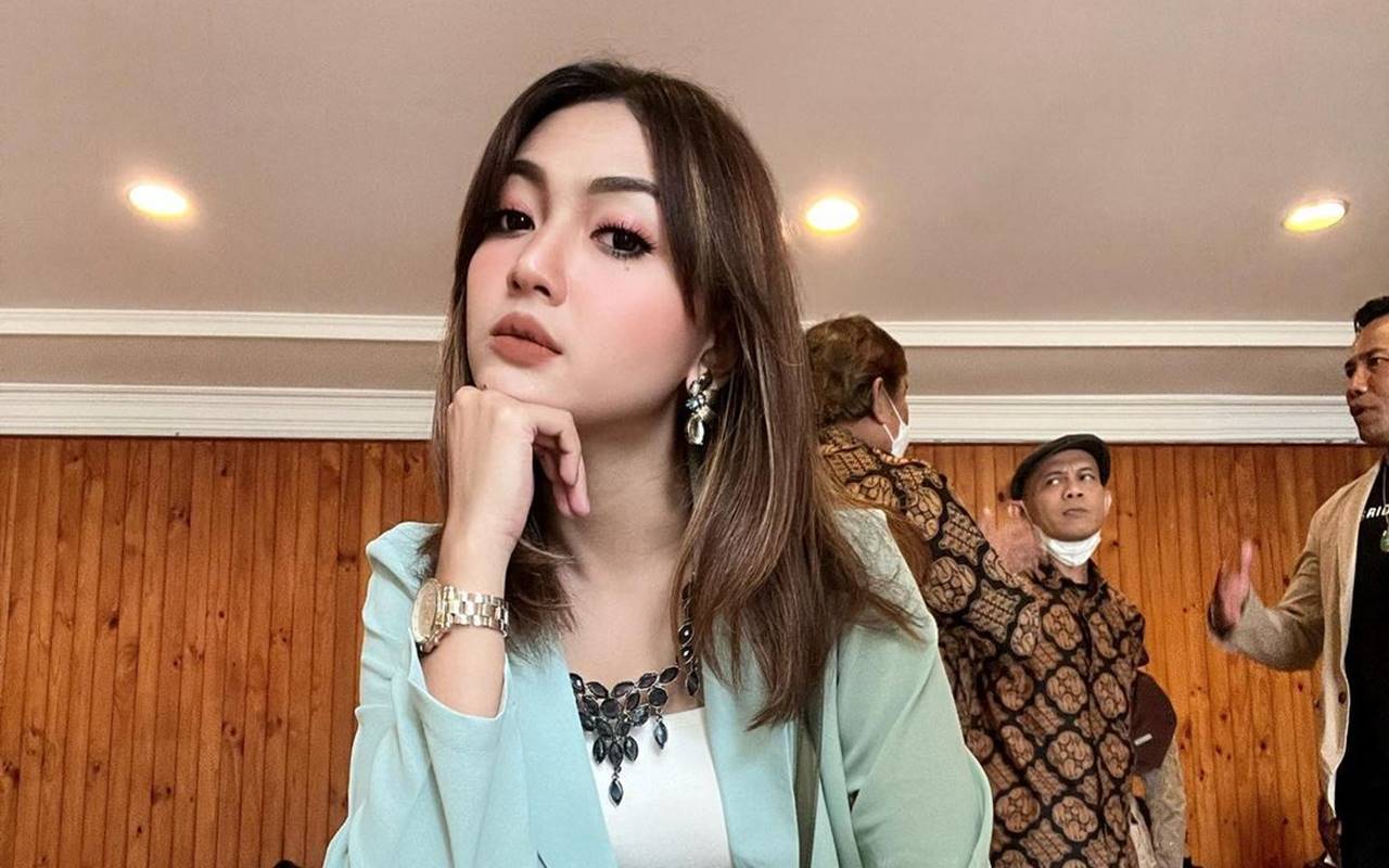 Riesca Rose Beber Reaksi Keluarga Usai Dituding Penyebab Sule-Nathalie Cerai, Ortu Sampai Sakit?