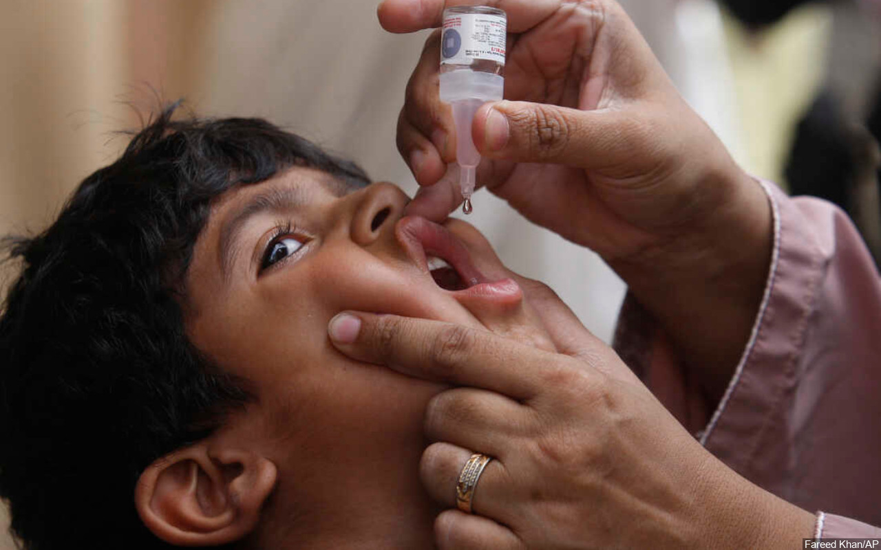 London Tawarkan Booster Vaksin Polio ke Anak-Anak Usai Banyak Virus Terdeteksi di Selokan Kota