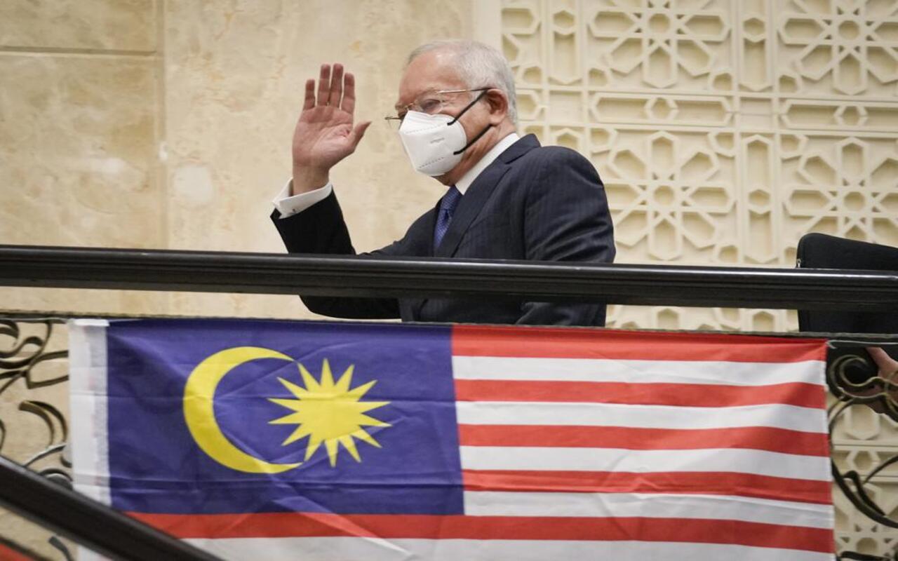 Eks PM Malaysia Najib Razak Mulai Upaya Terakhir Demi Batalkan Hukuman Korupsi