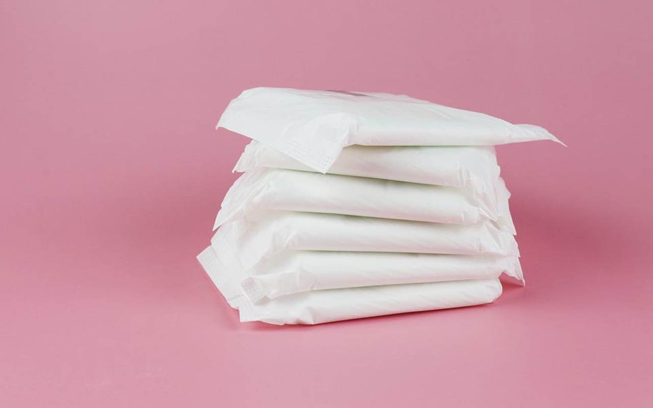 Skotlandia Jadi Negara Pertama di Dunia Gratiskan Produk Menstruasi
