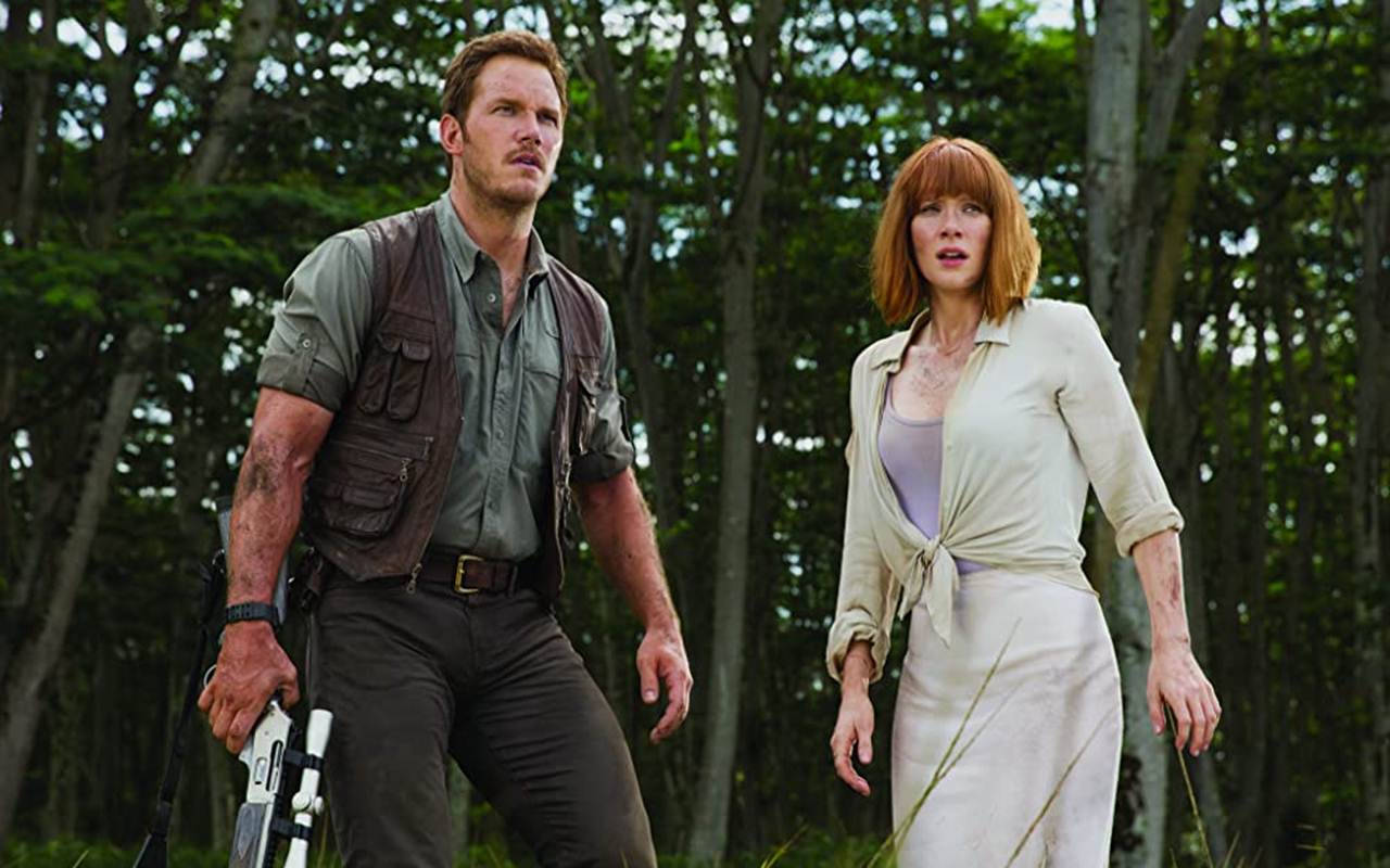 Bryce Dallas Howard Sebut Chris Pratt Bantu Dirinya Dapat Gaji Setara di Waralaba 'Jurassic World'