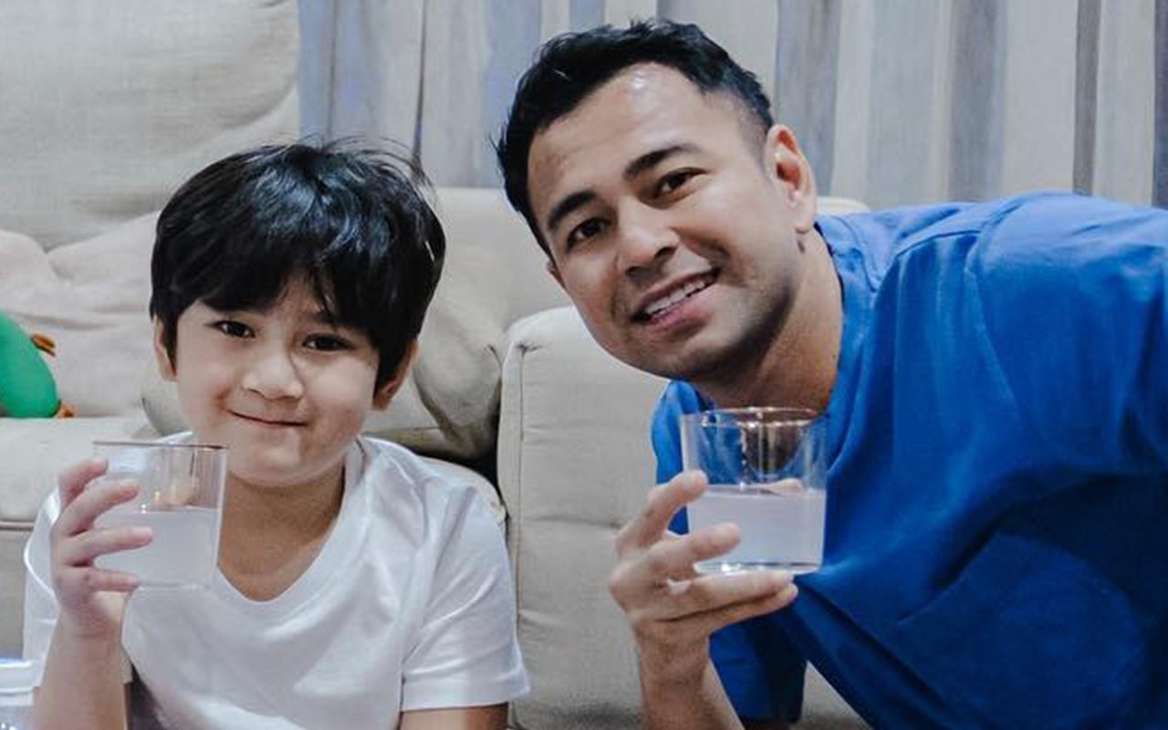 Raffi Ahmad Syok Usai Rafathar Ngaku Belum Pernah Ketemu Anak Cantik di Sekolahnya: Bener Nih