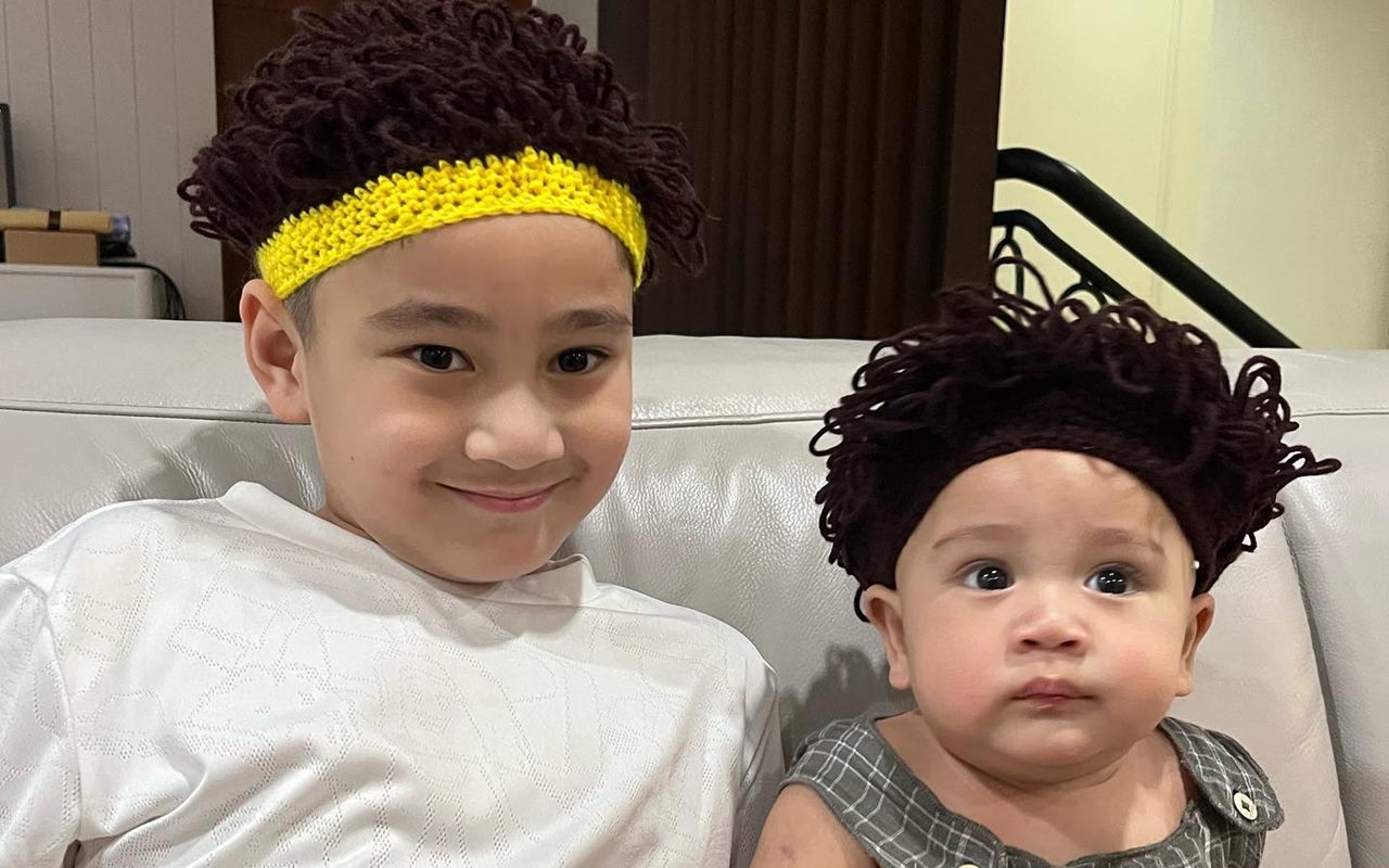 Rafathar Disebut Berhasil Jadi Kakak Gegara Lakukan Ini, Momen Rayyanza Salting Malah Bikin Salfok