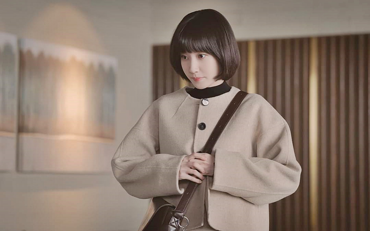 Park Eun Bin Dibocorkan Ribut Dengan Atasan Baru di 'Extraordinary Attorney Woo'