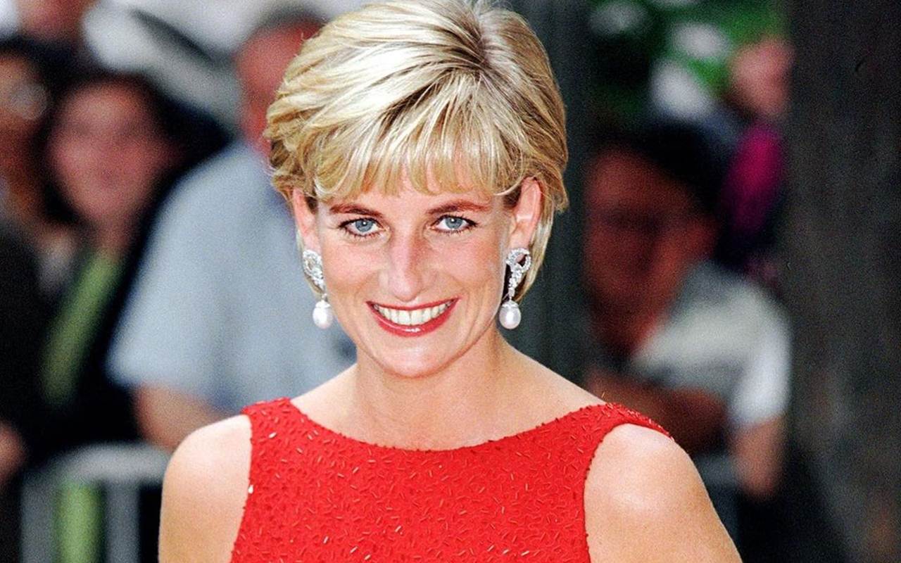 Tewas dalam Kecelakaan Tragis, Putri Diana Ternyata Sudah Prediksi Kematiannya?