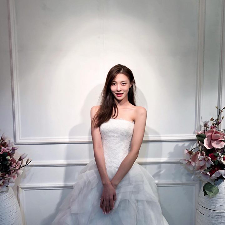Model Cantik