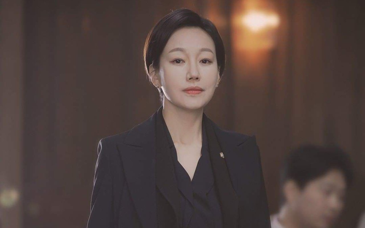 Reaksi Jin Kyung Saat Dengar Romansa Park Eun Bin di 'Extraordinary Attorney Woo' Mendadak Disorot