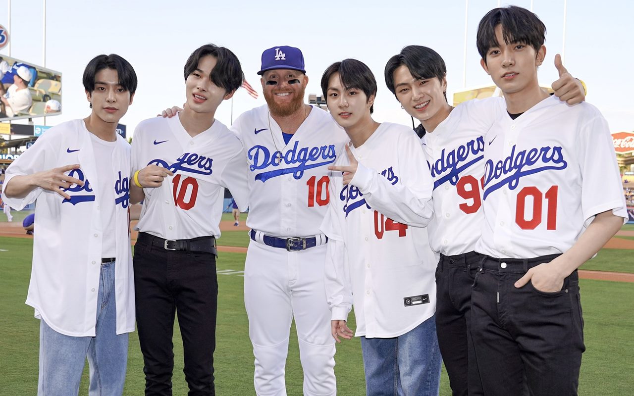 ENHYPEN Mampir di Pertandingan Dodgers LA, Begini Cara Atasi Absennya Sunoo  dan Sunghoon