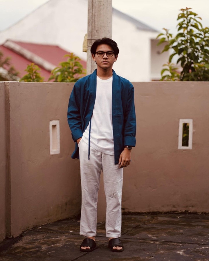 Satu Management Dengan Budi Doremi