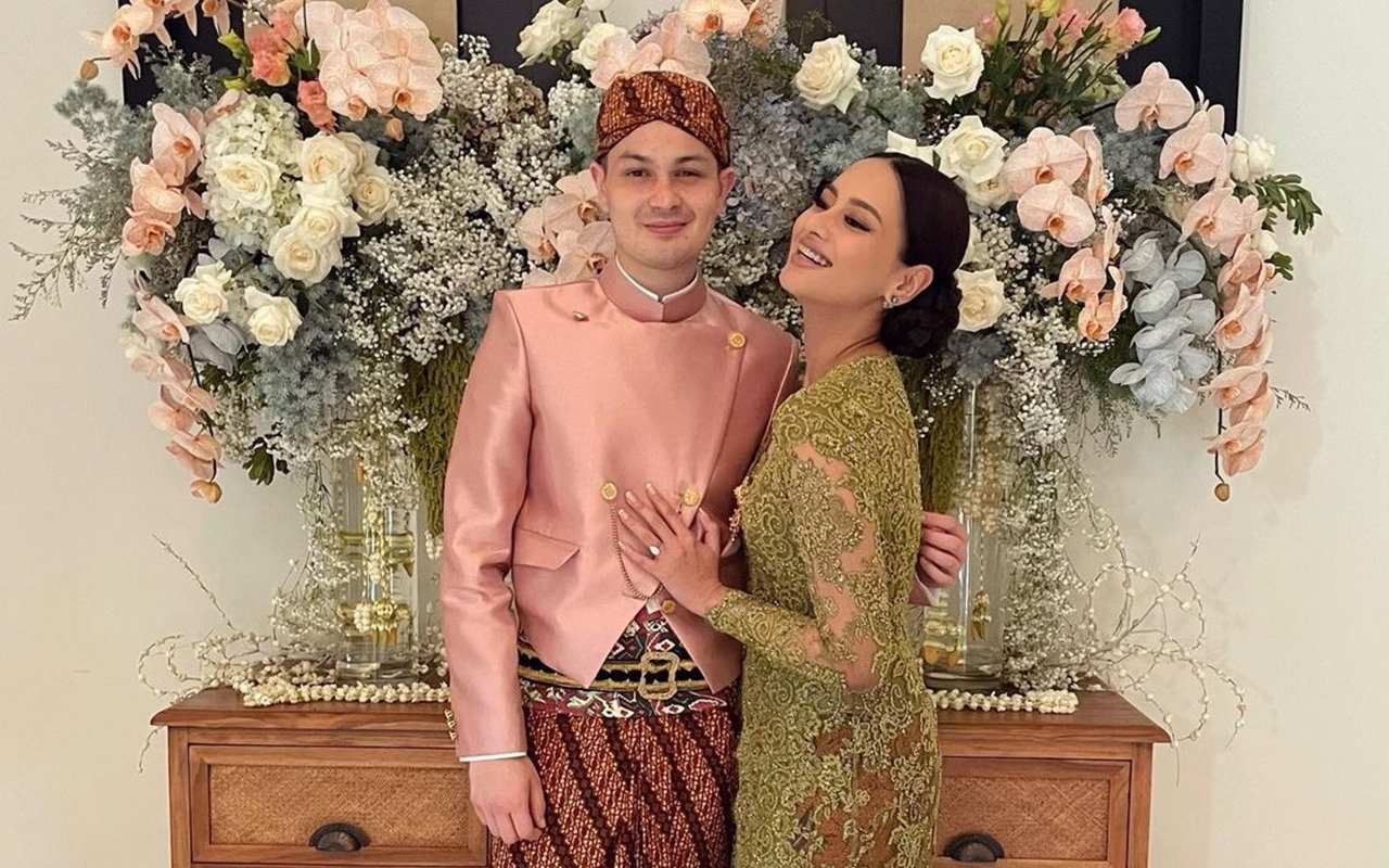 Adik Maudy Ayunda Foto Uwu Bareng Calon Suami, Ngode Siapkan Wedding Hashtag Romantis?