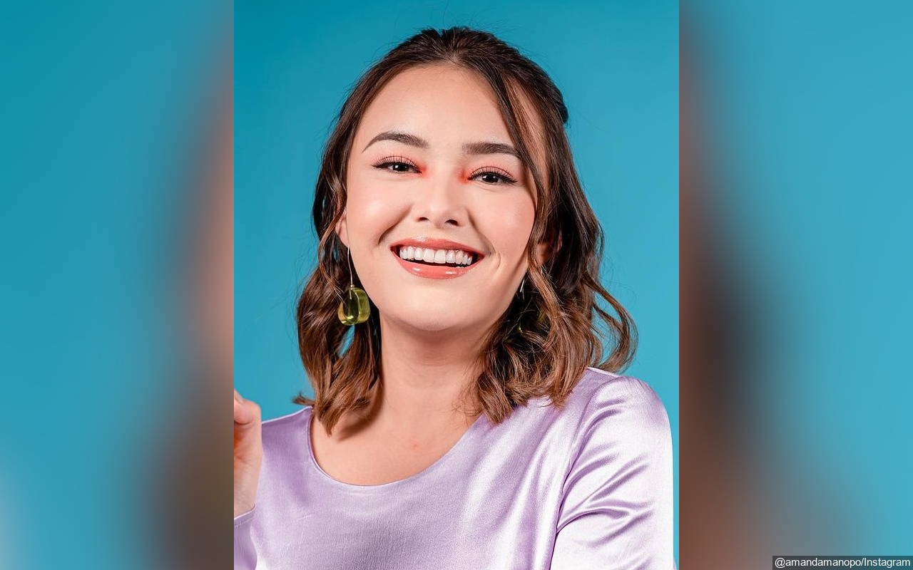 Pamer Body Goals, Amanda Manopo Kenakan Kalung 'Corona' Harga Miliaran?