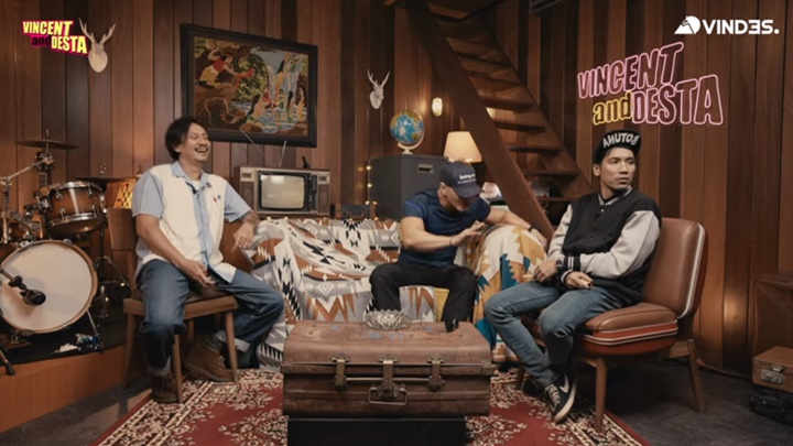 Deddy Corbuzier Cerita Soal Studio Podcast Digeruduk Ormas, Saran Desta Bikin Ngakak