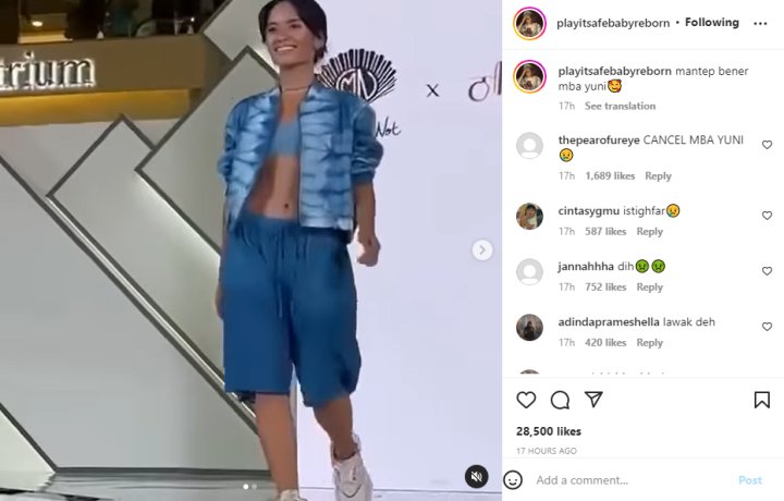 Pakai Baju Seksi, Arawinda Kirana Tampil PD Jadi Model Fashion Show di Tengah Isu Pelakor