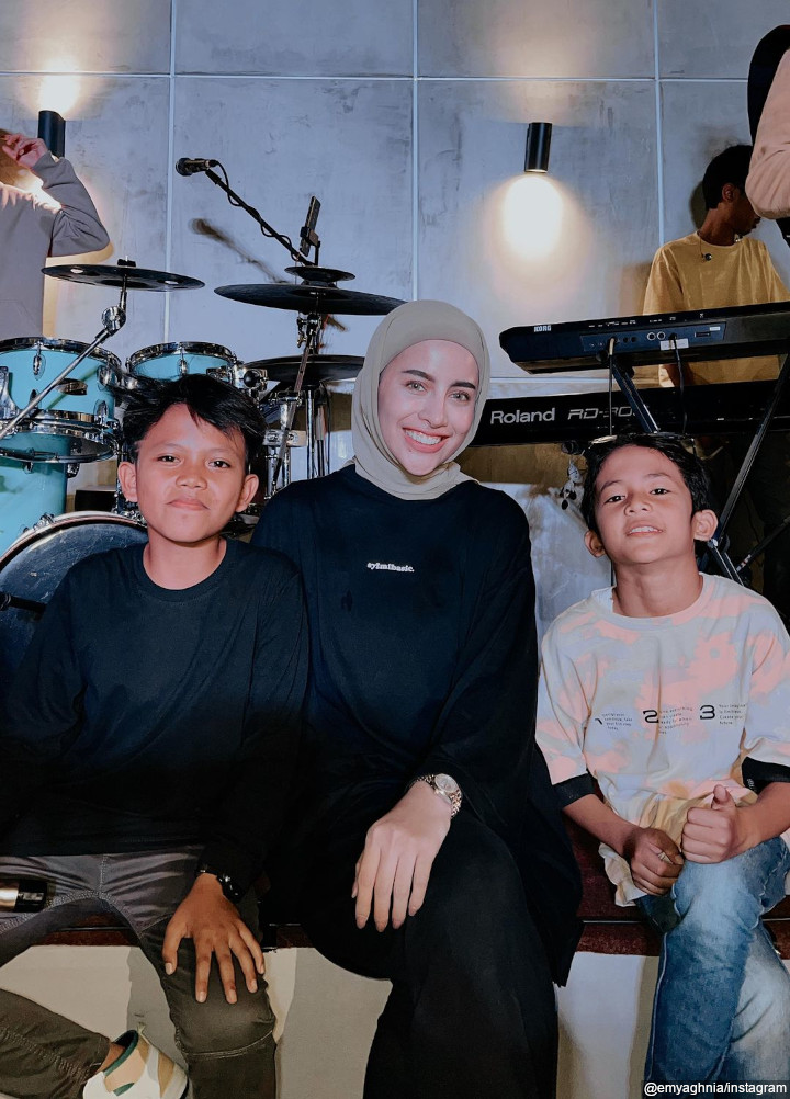 Diundang Aghnia Punjabi 
