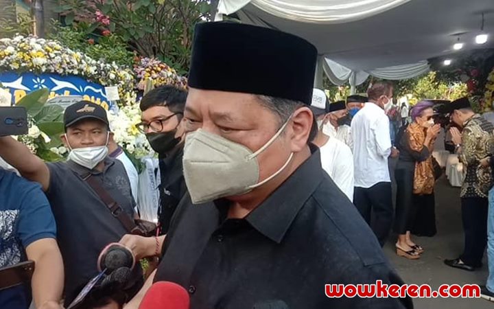 Menko Airlangga Hartarto Kaget Dengar Kabar Ayah Emil Dardak Meninggal