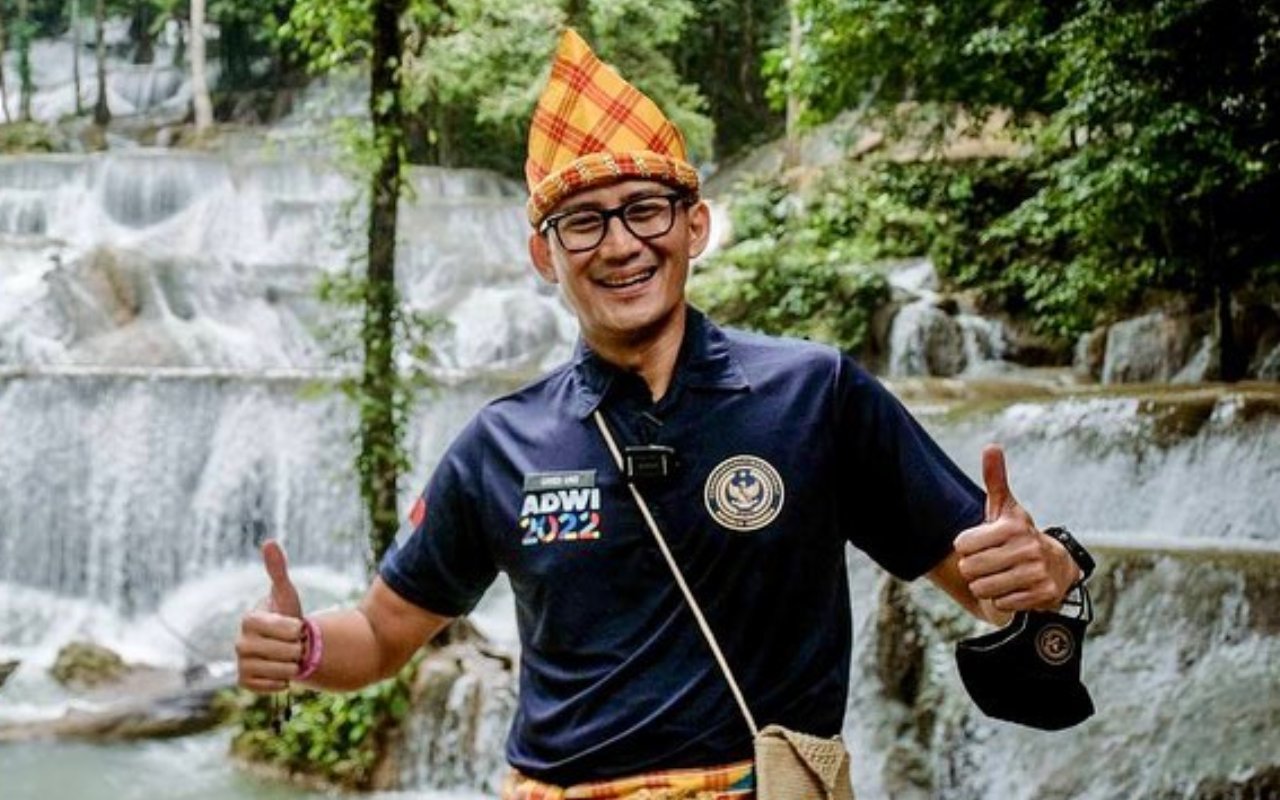 Sandiaga Uno Ikut 'Promosikan' Film 'Mencuri Raden Saleh': Yakin Nih Guys Gak Mau Nonton?