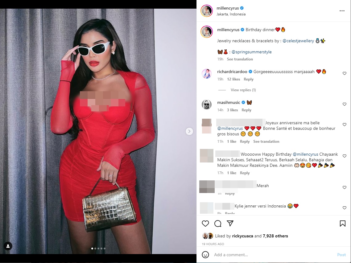 Millen Cyrus Menawan Pakai Dress Merah Saat Rayakan Ultah, Mirip Kylie Jenner?