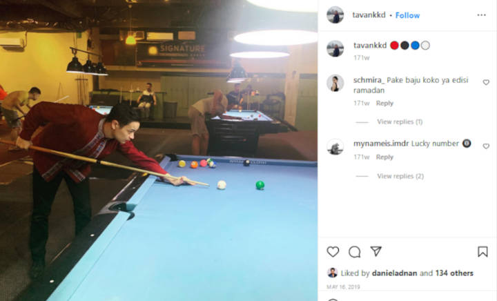 Jesse Choi \'Tutupi\' Aurat Maudy Ayunda Saat Berenang, Suami Maudy Ayunda Rajin Salat - Topik Pagi