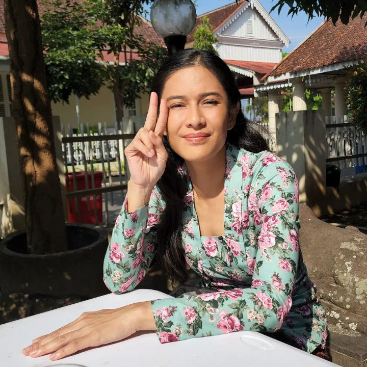 Dian Sastro