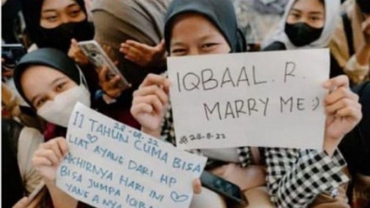 Iqbaal Ramadhan Syok Ketemu Cewek yang Sudah 11 Tahun Ngefans, Sampaikan Pesan Menyentuh