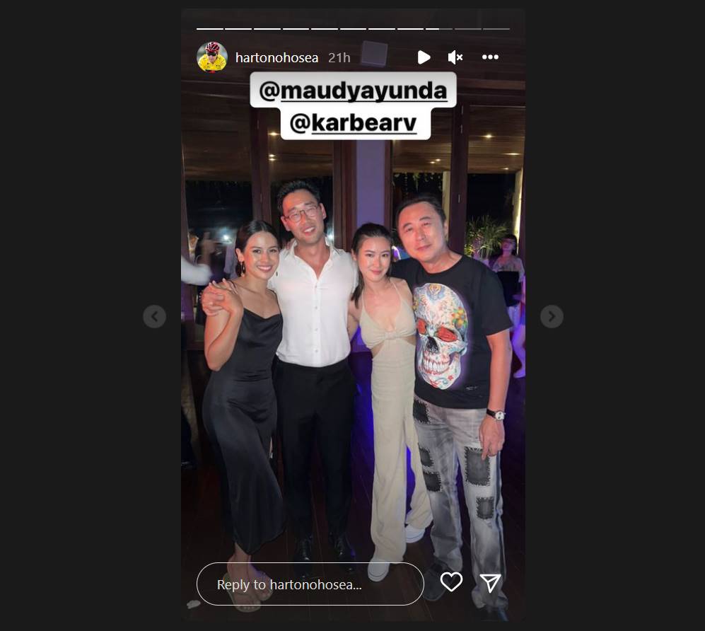 Penampilan Maudy Ayunda di pernikahan sang sahabat