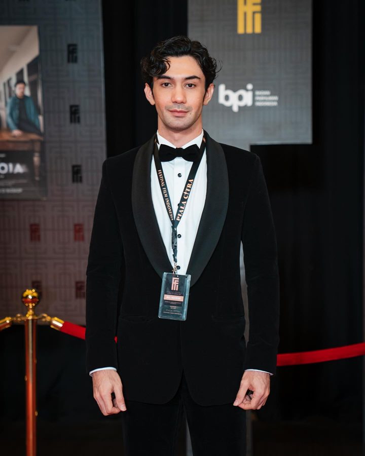 Reza Rahadian 