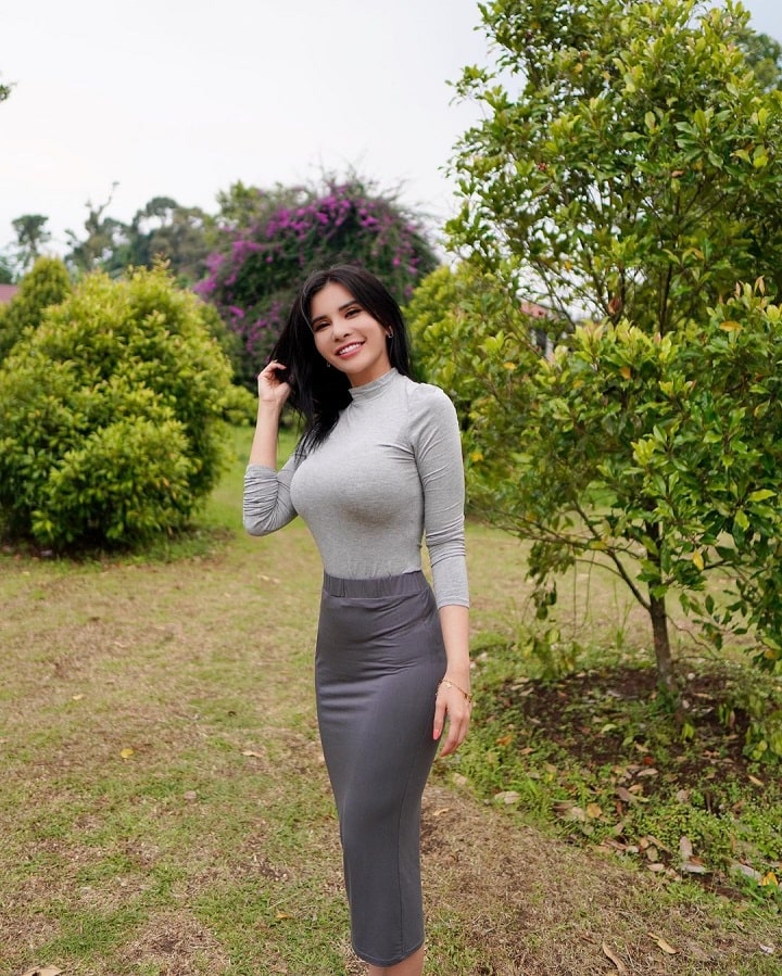 Cantik dan Stylish