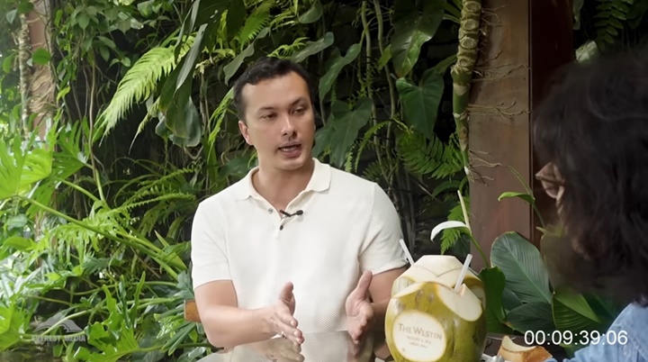 Alasan Nicholas Saputra Tak Tergoda Umbar Kehidupan Pribadi, Beda Cerita Jika Punya Pasangan?