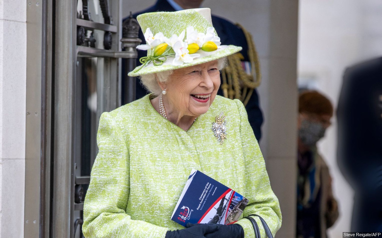 Kepergian Ratu Elizabeth II Ditemani Kemunculan Pelangi Di Depan Istana Buckingham
